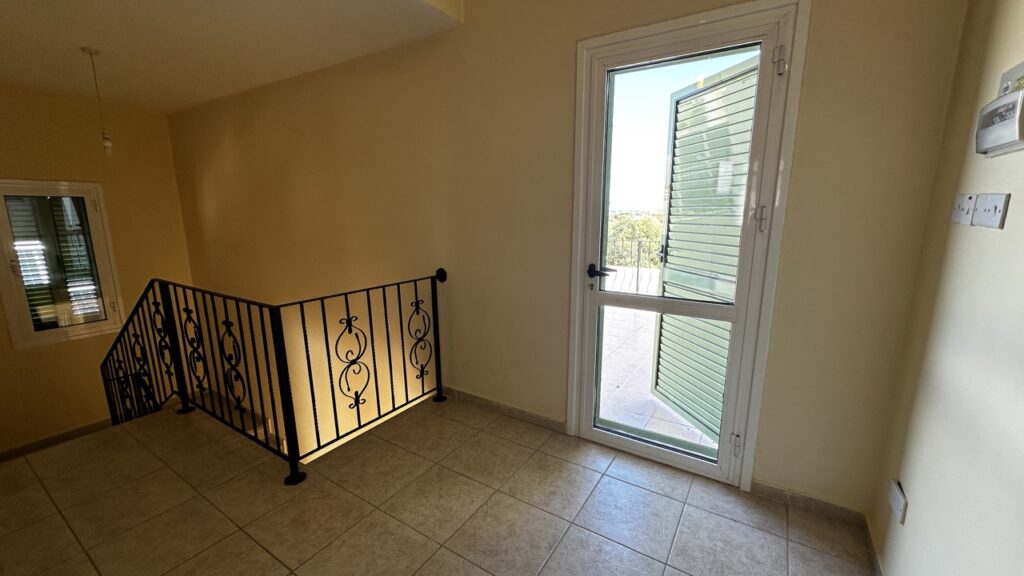 Premium Realty Cyprus 3+1 Fully Furnished Villa with Sea View and Pool in Kyrenia, Ozanköy