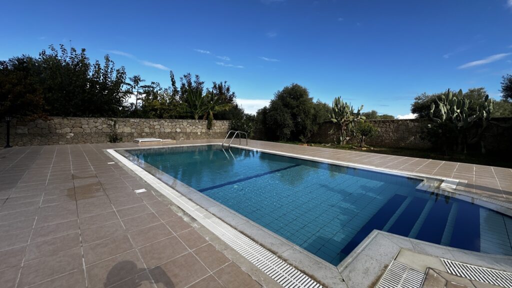 Premium Realty Cyprus 3+1 Fully Furnished Villa with Sea View and Pool in Kyrenia, Ozanköy