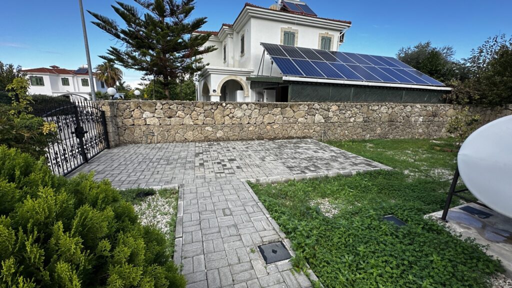 Premium Realty Cyprus 3+1 Fully Furnished Villa with Sea View and Pool in Kyrenia, Ozanköy
