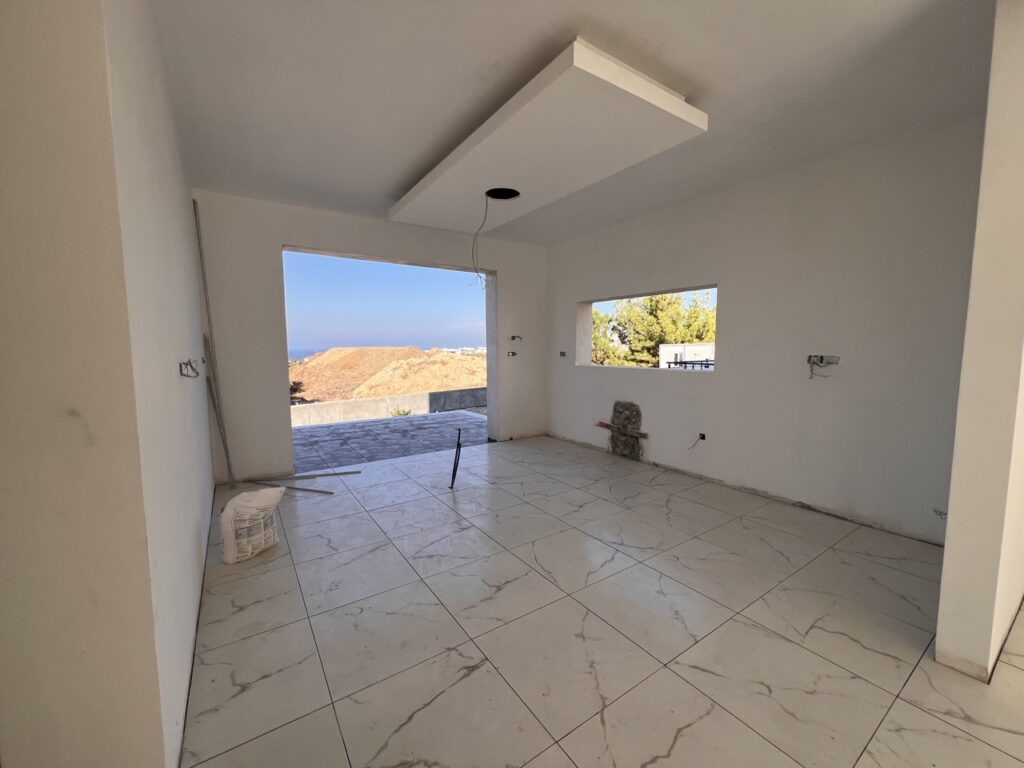 Premium Realty Cyprus 3+1 Mountain and Sea View Villa in Girne Alsancak