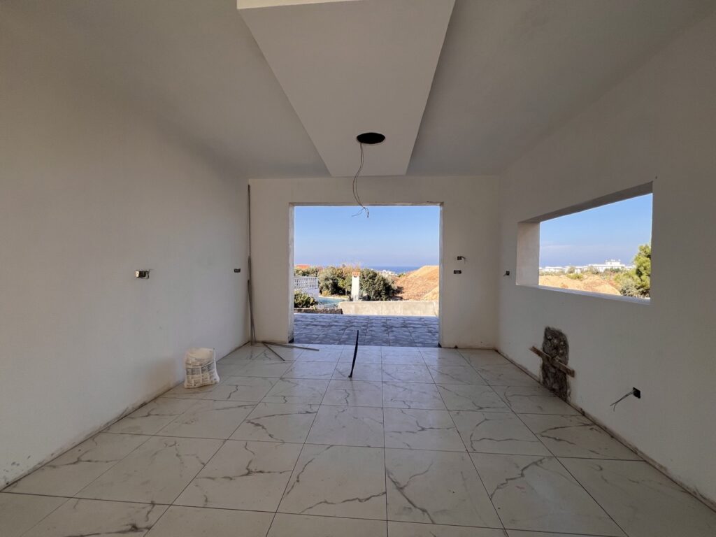 Premium Realty Cyprus 3+1 Mountain and Sea View Villa in Girne Alsancak