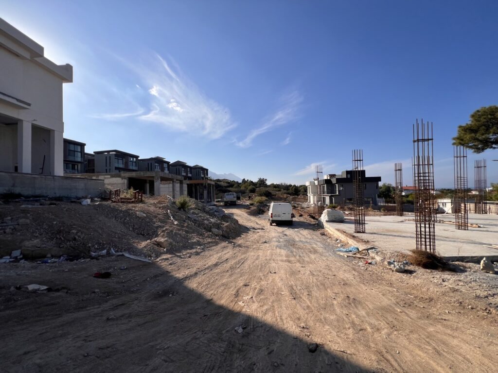 Premium Realty Cyprus 3+1 Mountain and Sea View Villa in Girne Alsancak